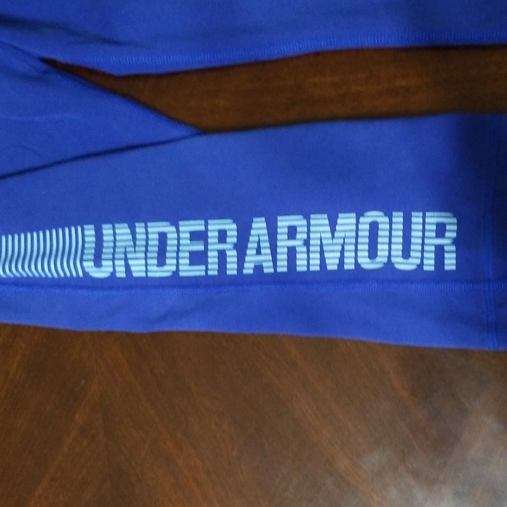 Shorts - Picture 2 of 5